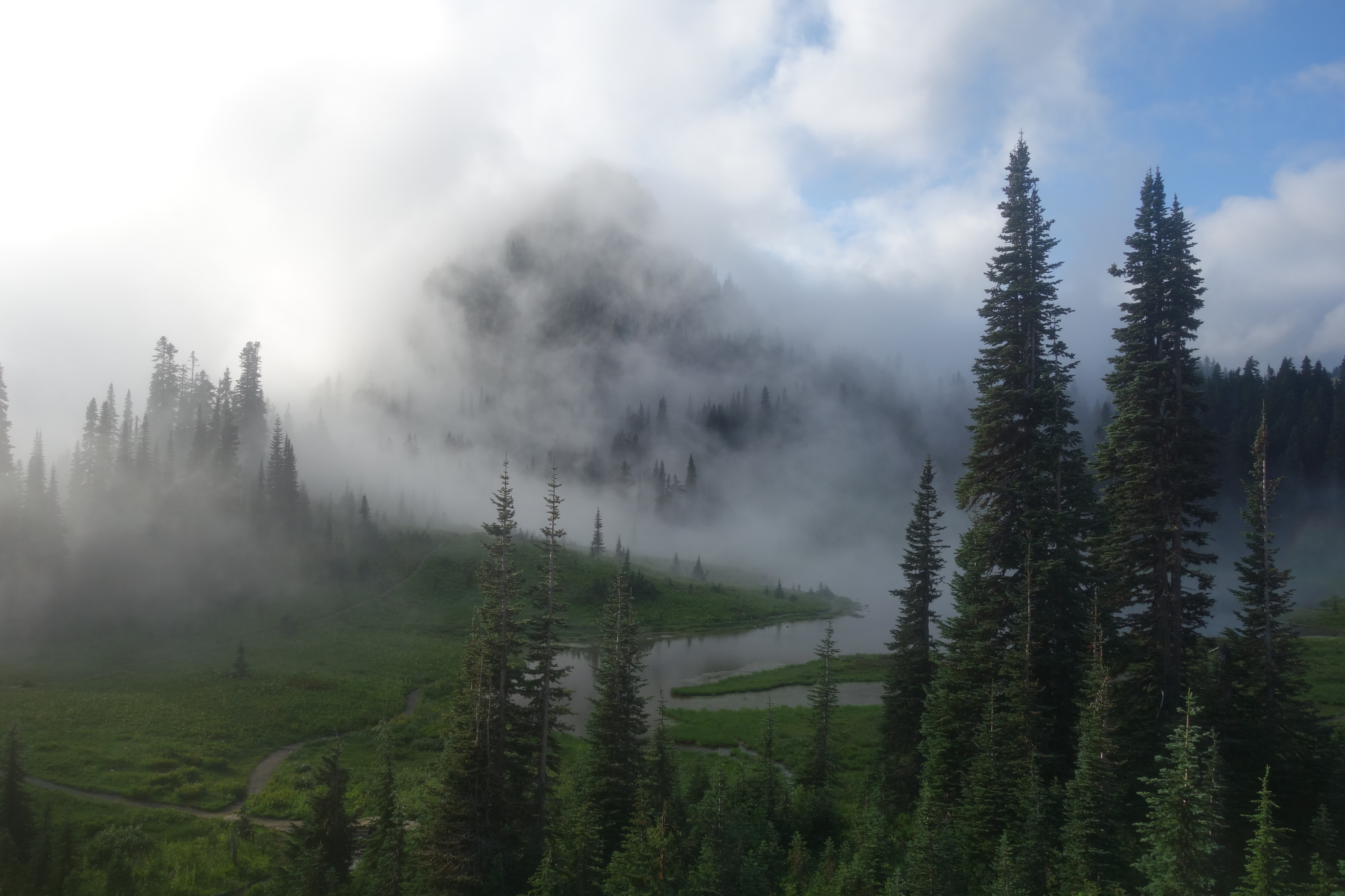 Tipsoo Lake looking eerie